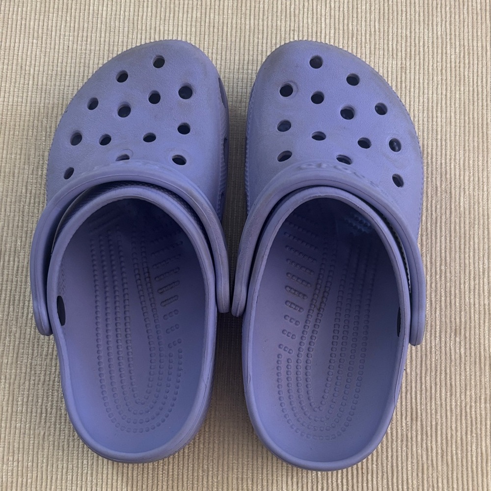 CROCS Kids Lavender Slippers